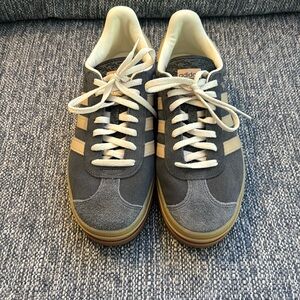 Adidas Originals Gazelle Bold Women’s Shoe in Putty Grey 8.5